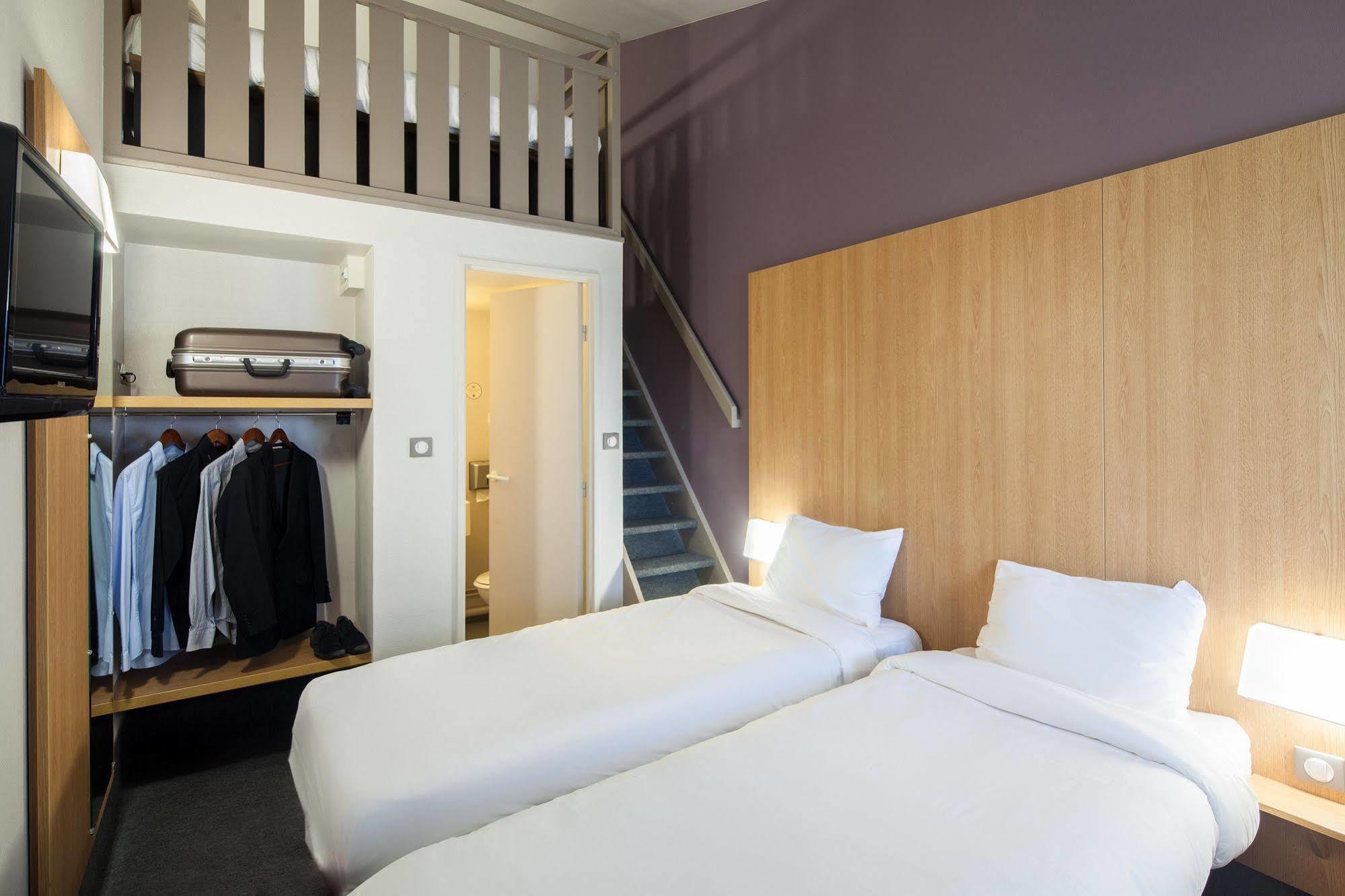 B&B Hotel Troyes Barberey Bagian luar foto