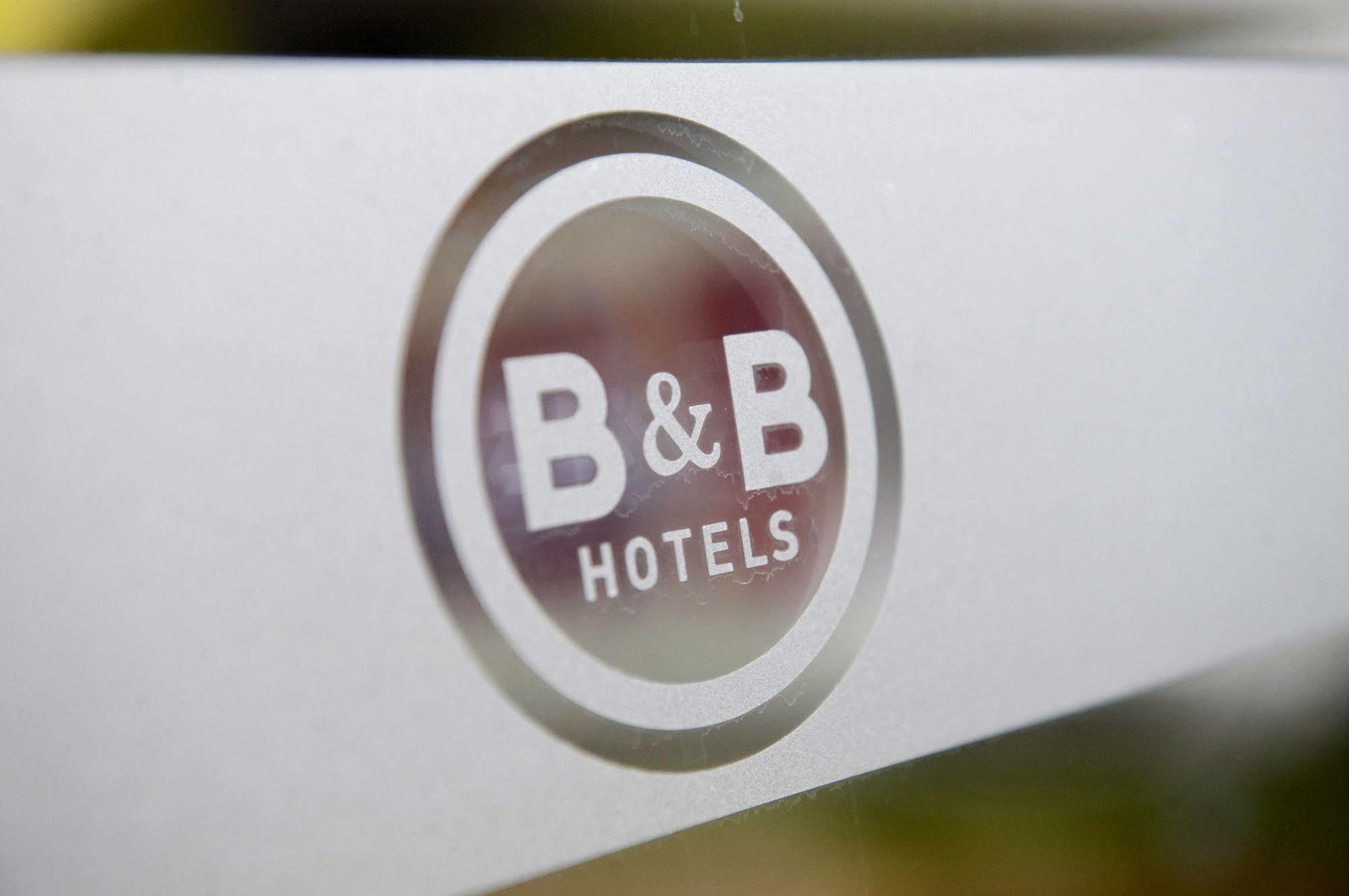 B&B Hotel Troyes Barberey Bagian luar foto