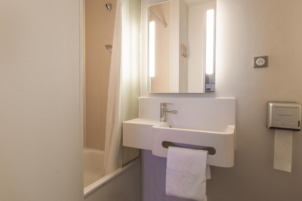 B&B Hotel Troyes Barberey Bagian luar foto