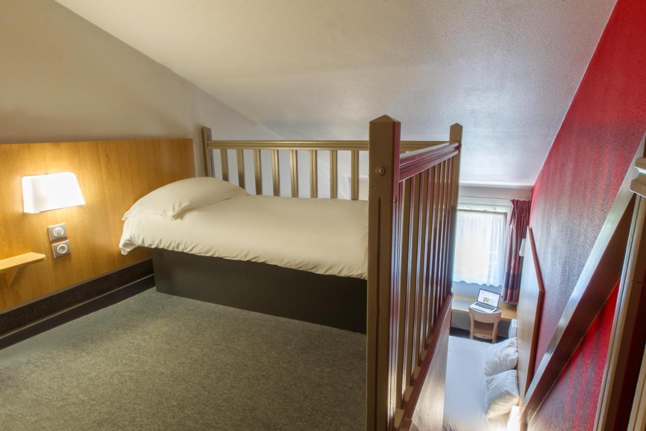 B&B Hotel Troyes Barberey Bagian luar foto